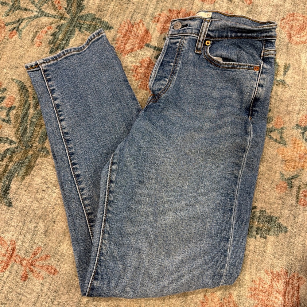 Levi Wedgie Straight Leg Jeans